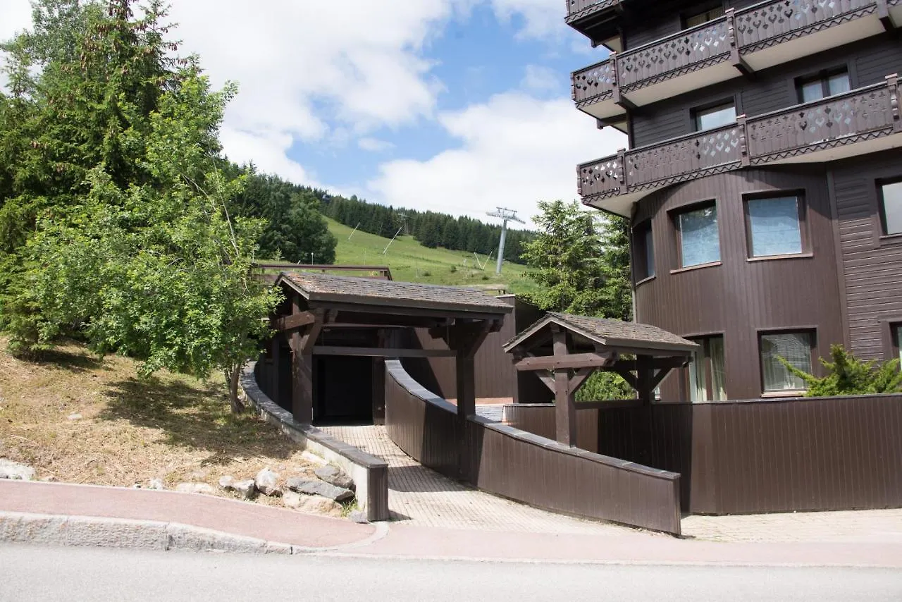 Courchevel 1550 – VERITABLE SKI AUX PIEDS – APPARTEMENT LES TOVETS T2 – 47m2 – 4P